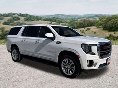 Used 2023 GMC Yukon XL SLT