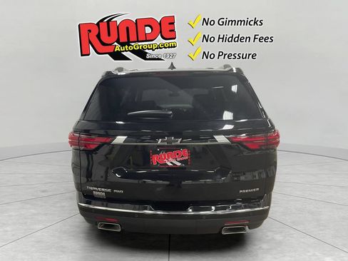 Used 2023 Chevrolet Traverse Premier AWD/4WD image 4
