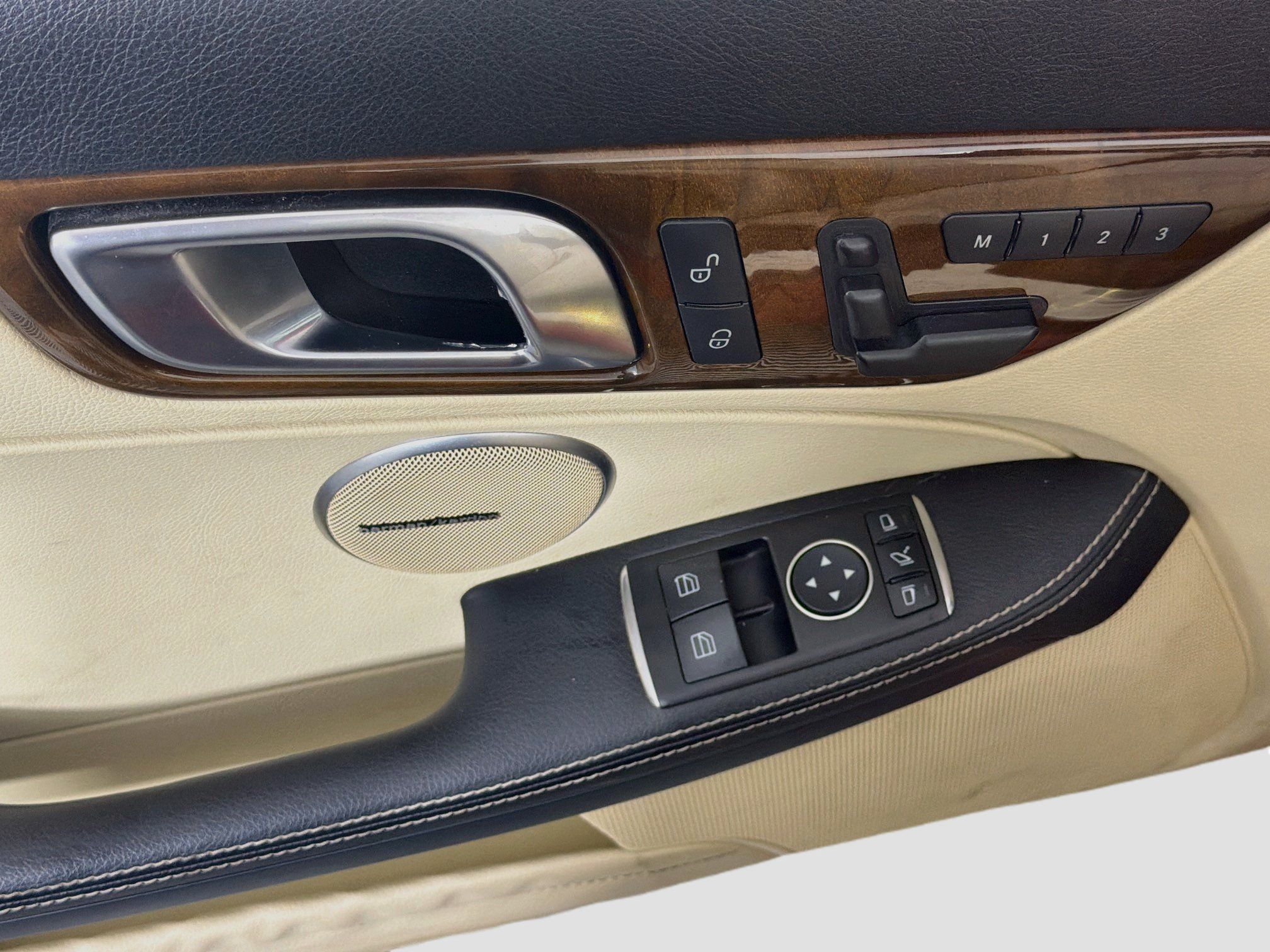 Used 2014 Mercedes-Benz SLK 250 image 15