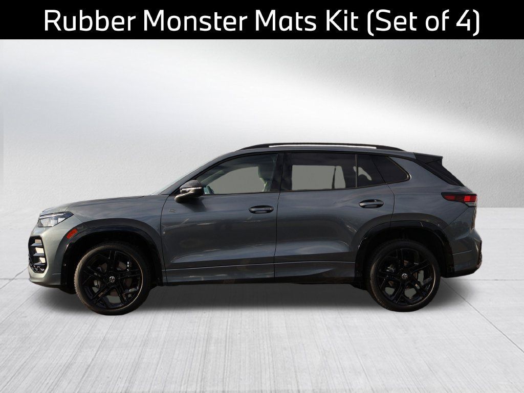 Used 2026 Volkswagen Tiguan SE R-Line AWD/4WD image 11