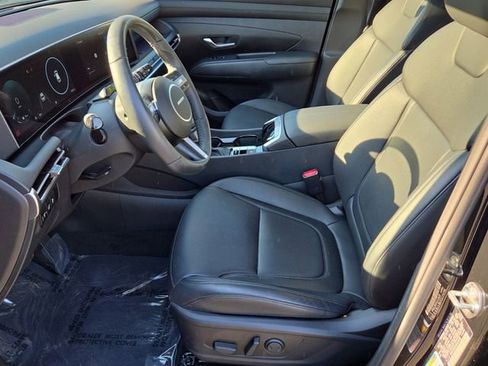 Used 2025 Hyundai Tucson SEL FWD image 11