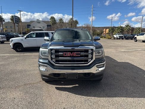Used 2018 GMC Sierra 1500 SLT image 2