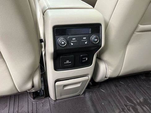 Used 2017 GMC Acadia Denali w/ Technology Package AWD/4WD image 14