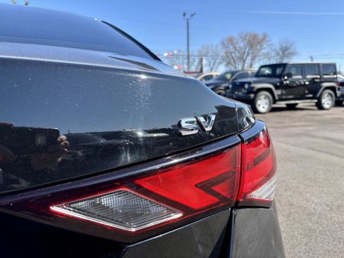 Used 2021 Nissan Sentra SV FWD image 28