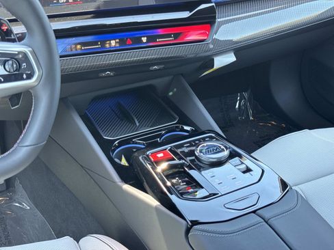 New 2026 BMW M5 w/ Carbon Package image 12