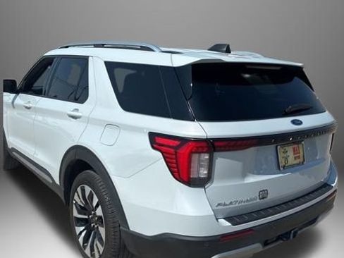 Used 2025 Ford Explorer Platinum w/ LUX Leather Package AWD/4WD image 7