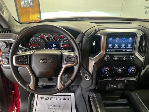 Used 2022 Chevrolet Silverado 1500 LT Trail Boss w/ Bed Protection Package AWD/4WD image 23