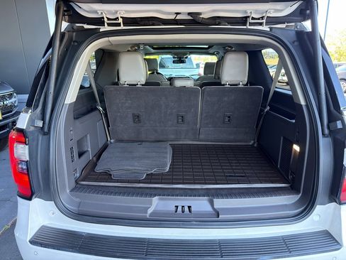 Used 2018 Ford Expedition Max Limited w/ Equipment Group 302A AWD/4WD image 17