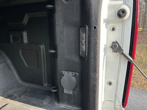 Certified 2022 Chevrolet Silverado 1500 LTZ w/ Z71 Off-Road Package image 26