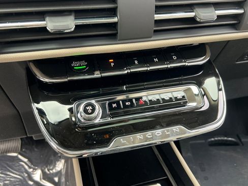 New 2026 Lincoln Corsair Reserve image 21