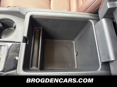 New 2026 Honda Pilot Touring image 10