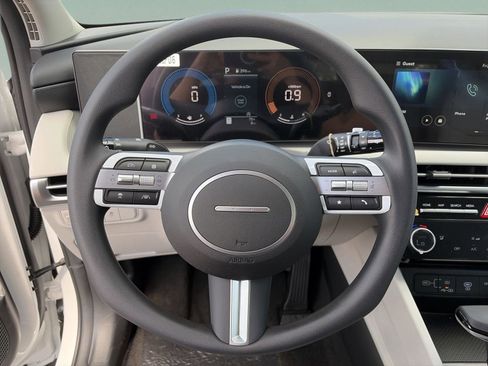 New 2026 Hyundai Tucson SEL w/ Tow & Go Package FWD image 9