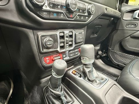 Used 2023 Jeep Wrangler Unlimited Rubicon 4xe w/ Steel Bumper Group AWD/4WD image 25