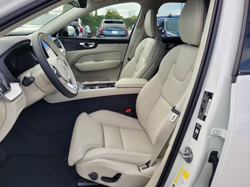 New 2026 Volvo XC60 T8 Ultra w/ Protection Package Premier AWD/4WD image 9