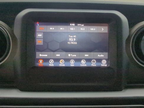 Used 2022 Jeep Gladiator Sport AWD/4WD image 20