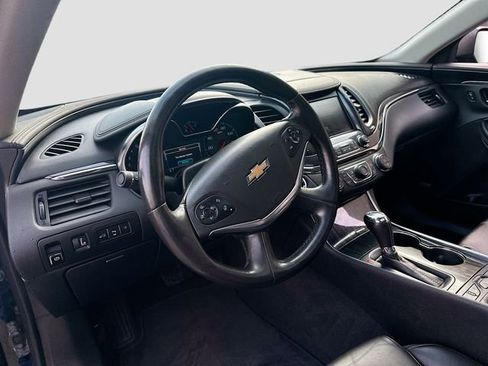 Used 2017 Chevrolet Impala Premier w/ Enhanced Convenience Package image 10