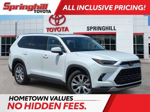 Certified 2024 Toyota Grand Highlander FWD image 1