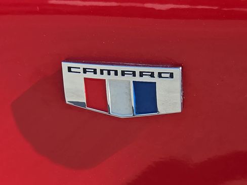 Used 2020 Chevrolet Camaro LT RWD image 11