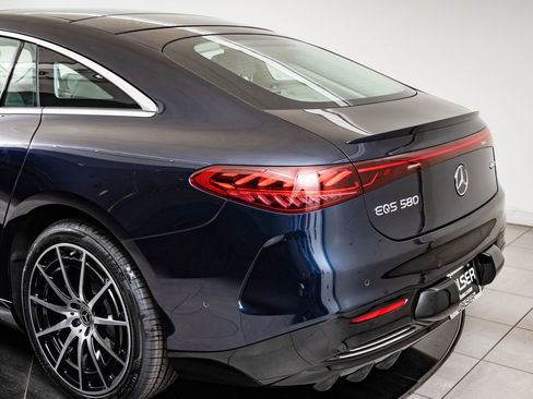 Certified 2023 Mercedes-Benz EQS 580 4MATIC Sedan image 21