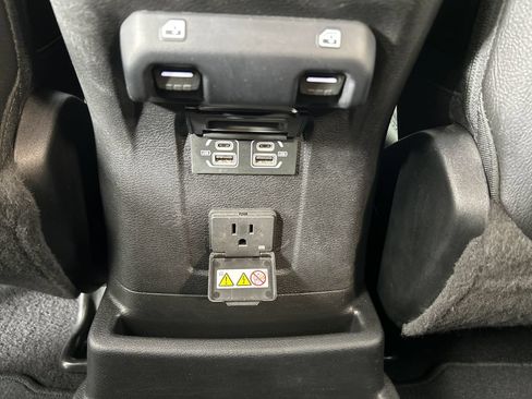Used 2023 Jeep Wrangler Unlimited Sahara w/ Cold Weather Group AWD/4WD image 18