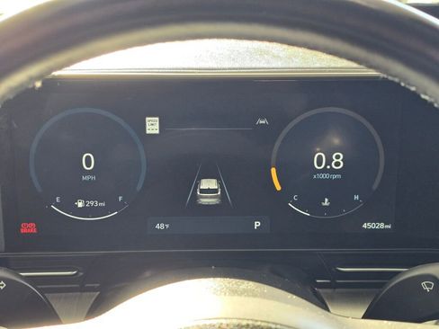 Used 2024 Hyundai Kona Limited image 24