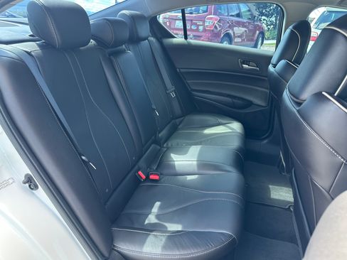 Used 2021 Acura ILX w/ Premium Package FWD image 12
