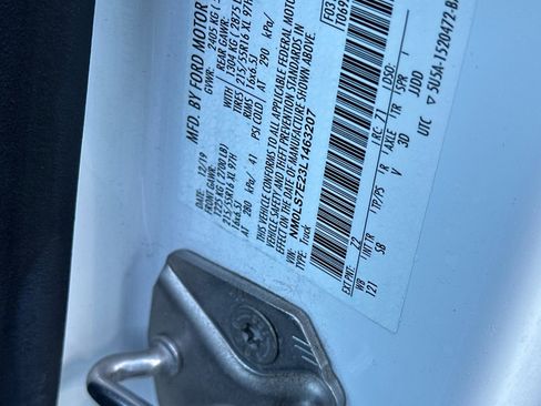 Used 2020 Ford Transit Connect XL image 28