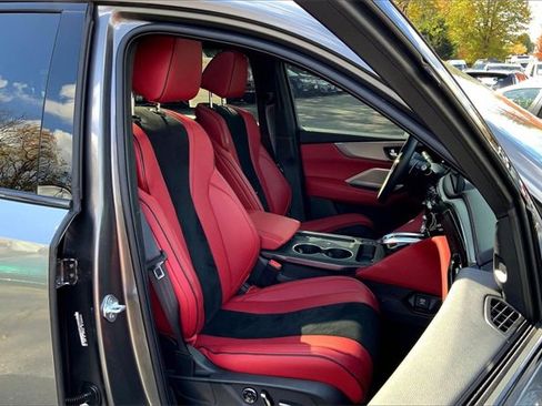 Used 2025 Acura MDX A-Spec image 7