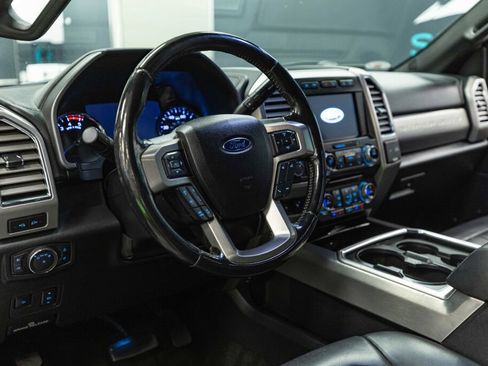 Used 2017 Ford F250 Platinum w/ Platinum Ultimate Package image 11