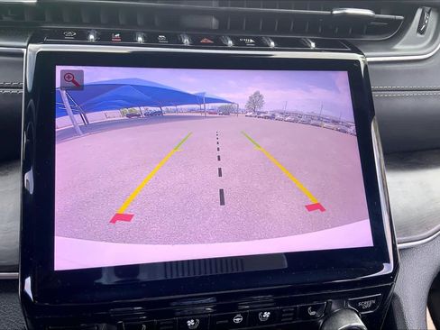 Used 2022 Jeep Grand Cherokee L Overland w/ Luxury Tech Group IV image 27