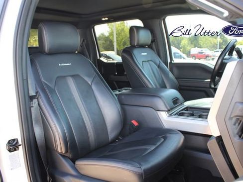 Used 2022 Ford F250 Platinum w/ FX4 Off-Road Package AWD/4WD image 11