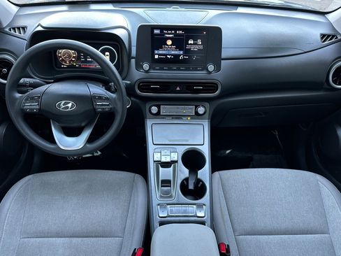 Used 2023 Hyundai Kona SE w/ Cargo Package image 13