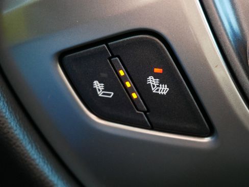 Used 2017 Chevrolet Silverado 1500 LT w/ All Star Edition image 29