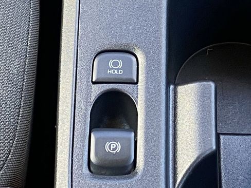 Certified 2025 Toyota Corolla LE FWD image 29
