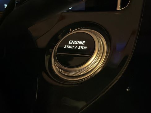 New 2026 Mercedes-Benz E 53 AMG e 4MATIC Wagon image 21