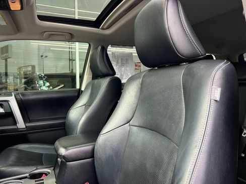 Used 2018 Toyota 4Runner Limited image 74