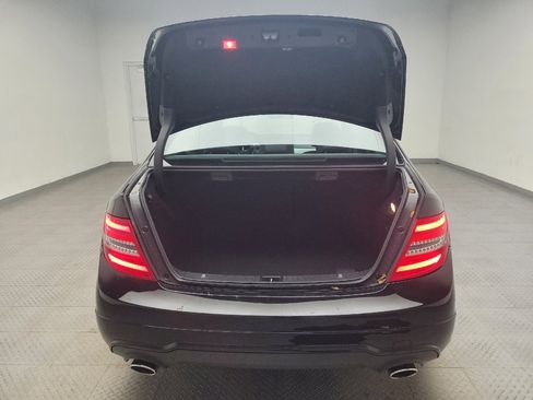 Used 2014 Mercedes-Benz C 300 Sport image 29