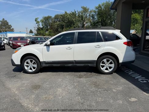 Used 2013 Subaru Outback 2.5i Premium AWD/4WD image 4
