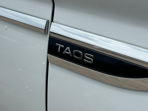 Used 2022 Volkswagen Taos S FWD image 38