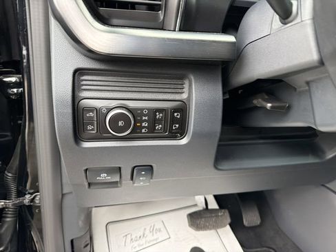New 2026 Ford F250 Lariat w/ Chrome Package AWD/4WD image 17