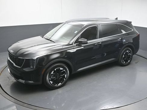 Used 2025 Kia Sorento S w/ Panoramic Sunroof Package FWD image 46