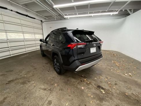 Used 2024 Toyota RAV4 Adventure image 4