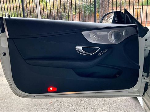 Used 2018 Mercedes-Benz C 300 Coupe image 21