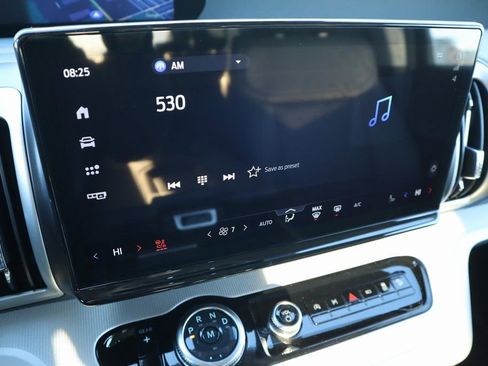 New 2026 Ford Expedition Max Active AWD/4WD image 5