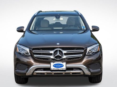 Used 2017 Mercedes-Benz GLC 300 4MATIC image 9