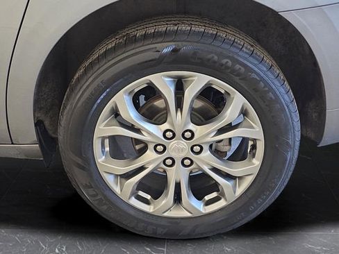 Used 2021 Buick Enclave Avenir w/ Avenir Technology Package image 44