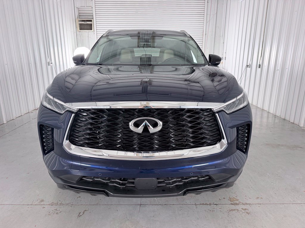 Certified 2023 INFINITI QX60 Luxe w/ Cargo Package FWD image 2