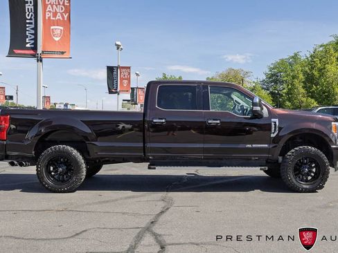Used 2018 Ford F250 Lariat w/ Lariat Ultimate Package AWD/4WD image 21