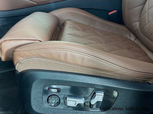 Used 2026 BMW X6 xDrive40i w/ Climate Comfort Package image 20