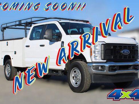 Used 2024 Ford F350 XL w/ Snow Plow Prep Package image 1